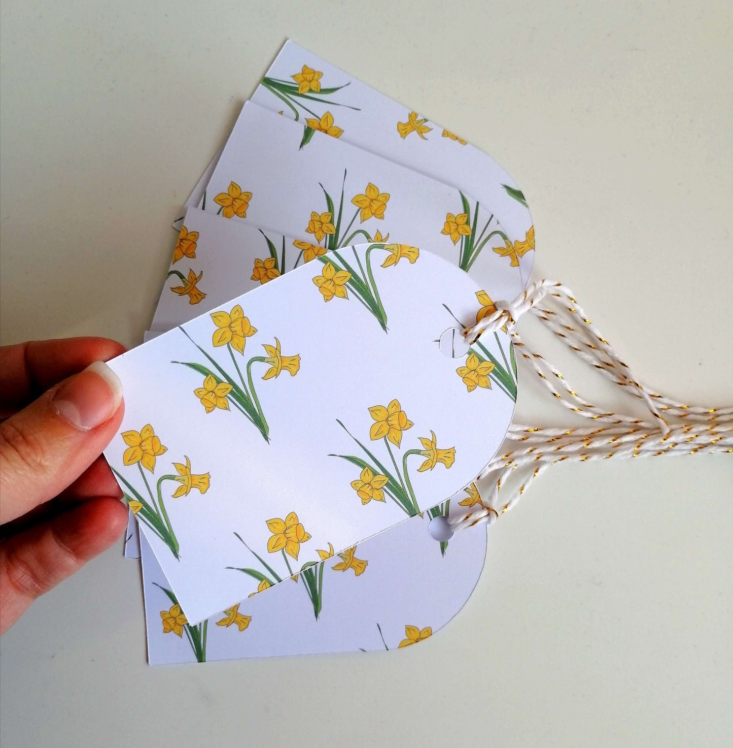 Daffodil Gift Wrap image 3