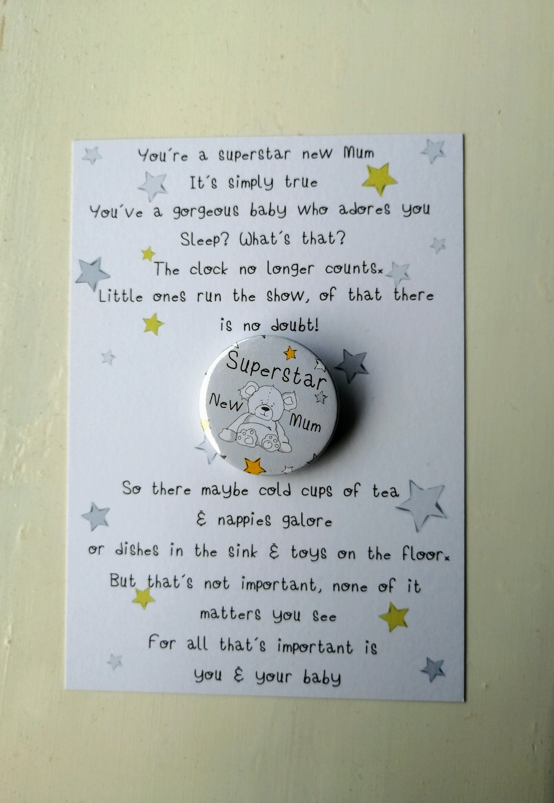 Superstar New Mum Badge Set image 2