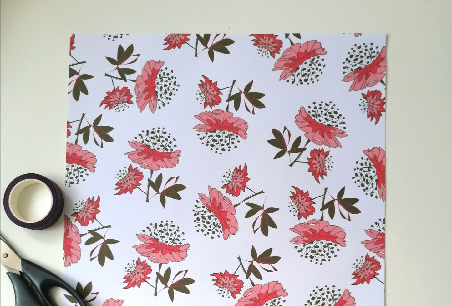 Astrantia Gift Wrap image 3