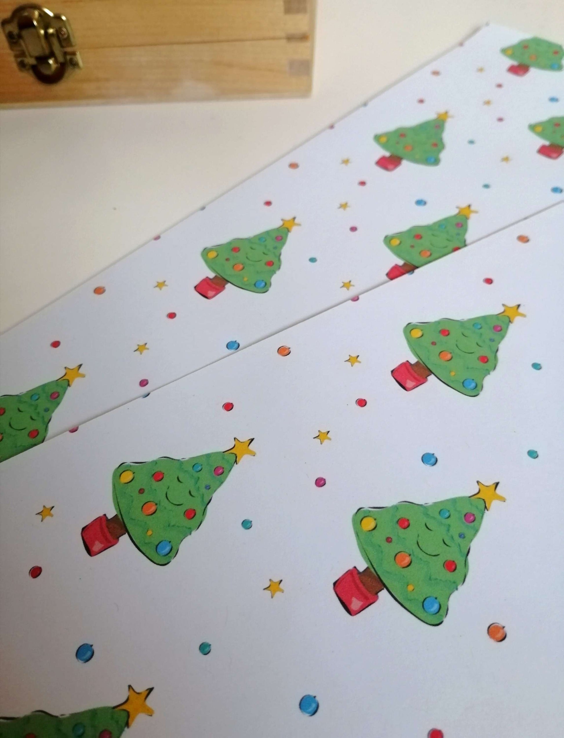 Christmas Tree Gift Wrap image 2