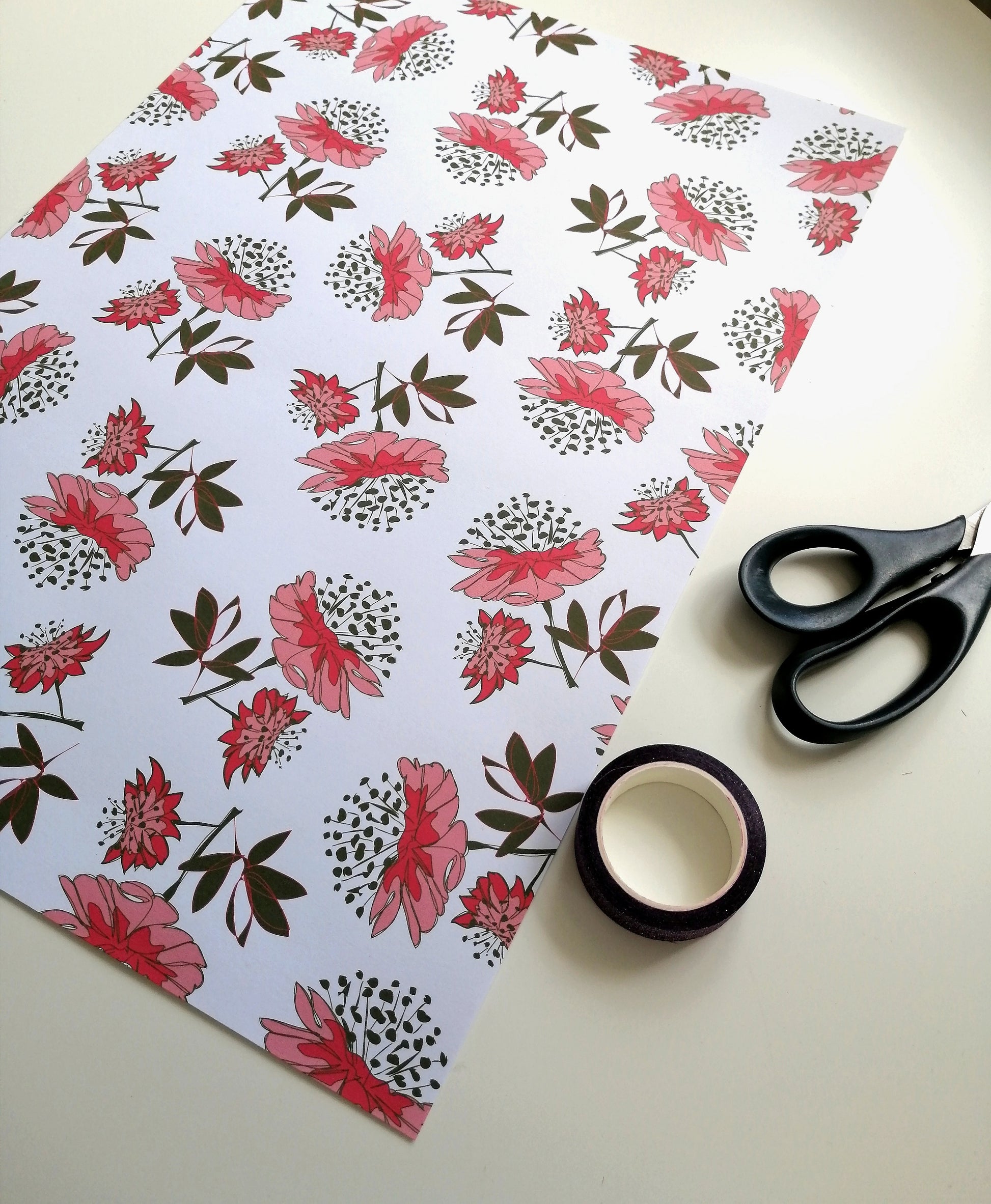 Astrantia Gift Wrap image 2