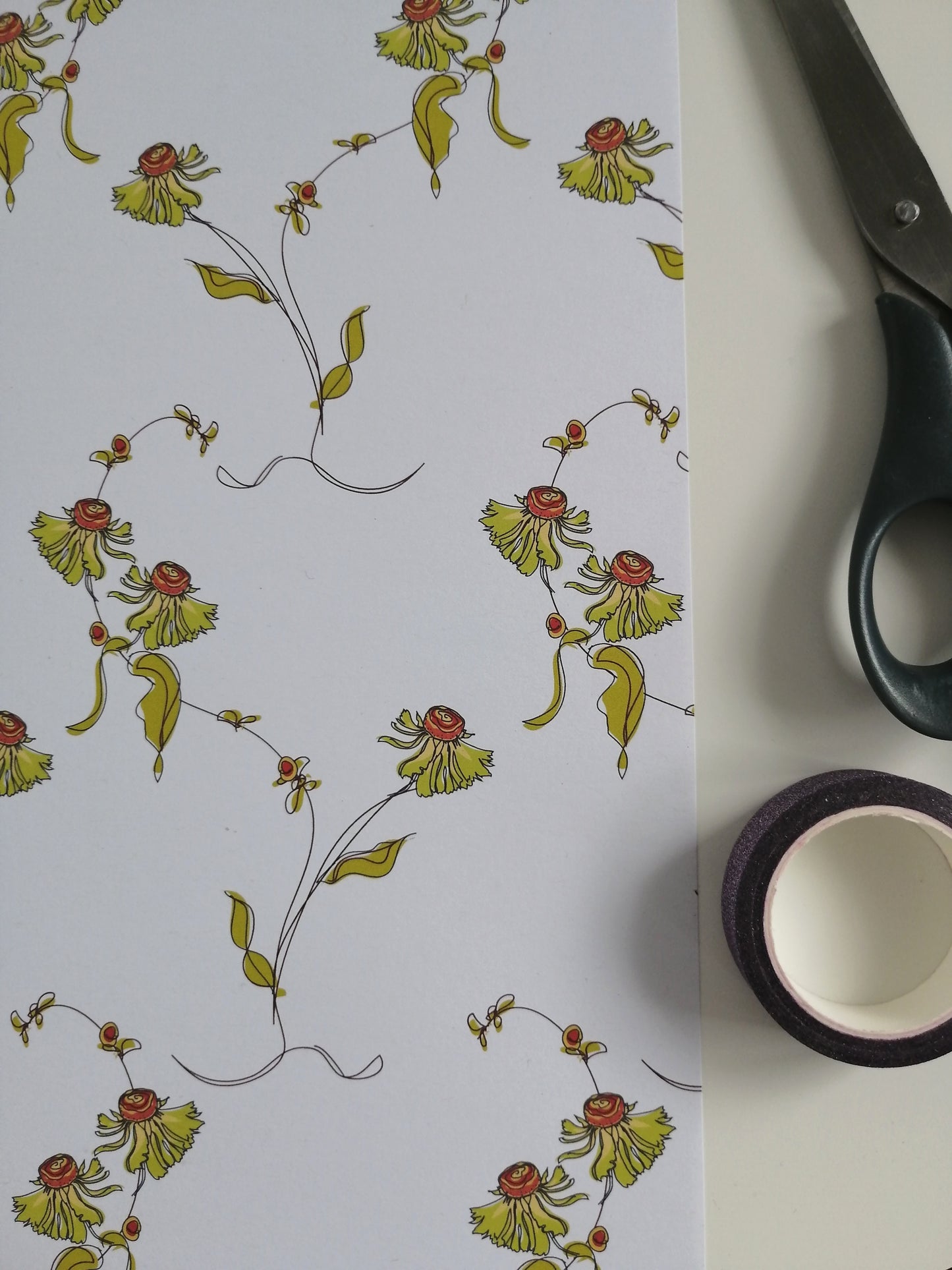 Helenium Floral Gift Wrap image 0