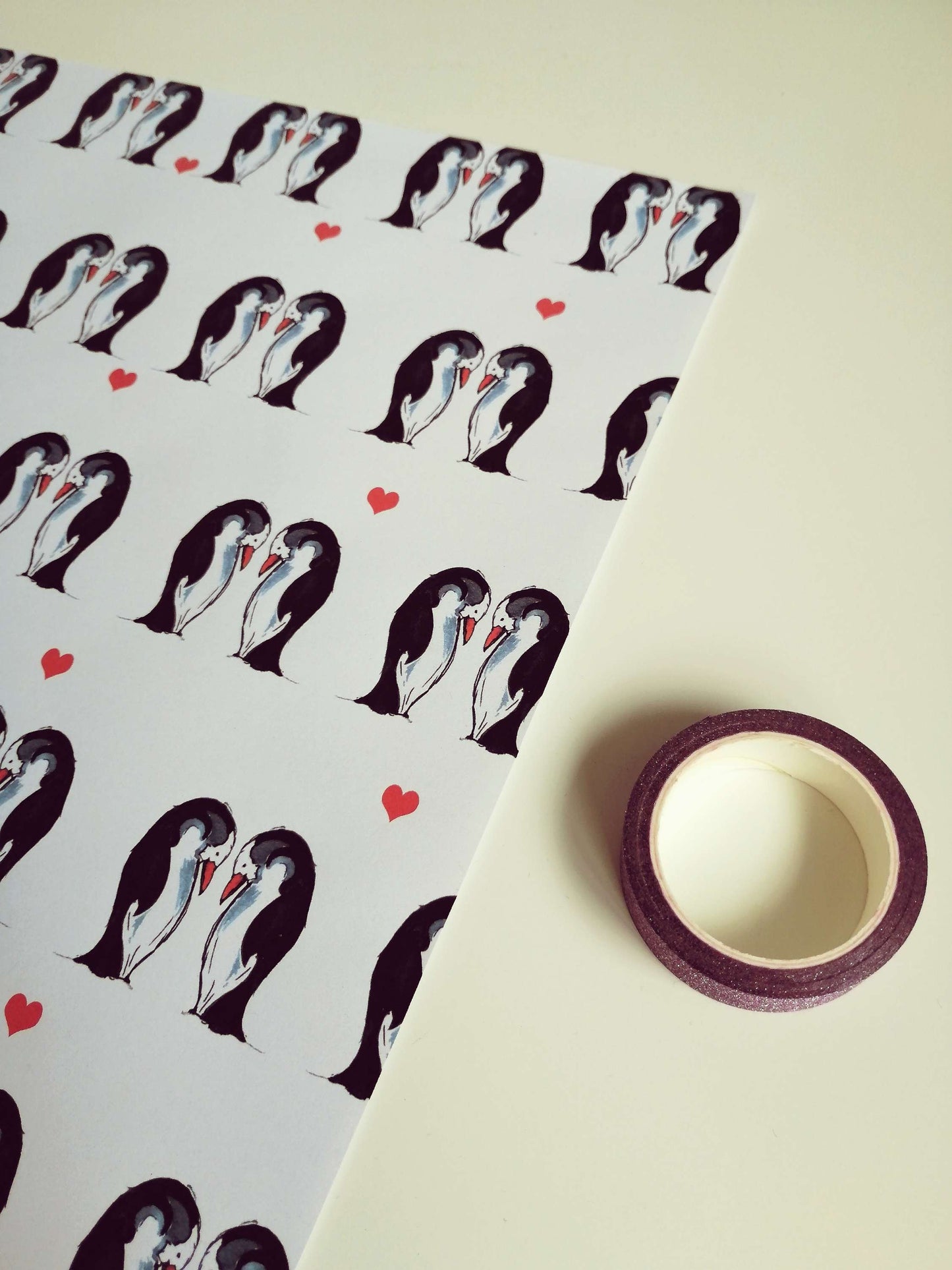 Penguin Gift Wrap image 0